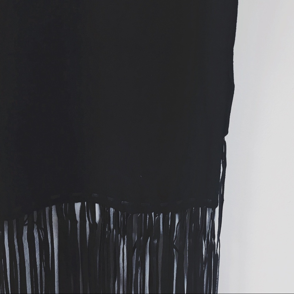 Romeo & Juliet Couture Fringe Cropped Tank NWT - Picture 4 of 8